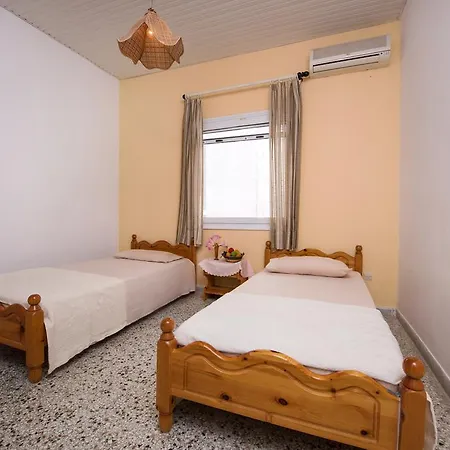 شقة فندقية Litharia بينيتسيس