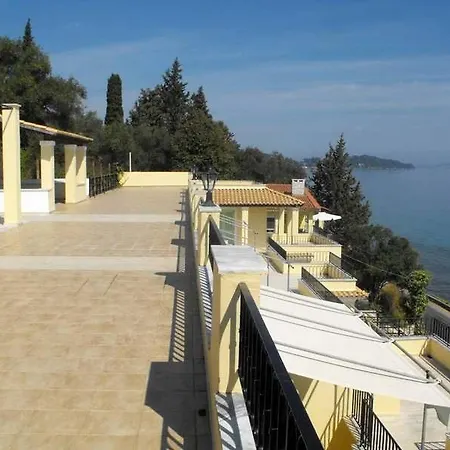 Litharia شقة فندقية بينيتسيس